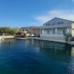 On The Sea 게스트하우스 베티나