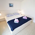 게스트하우스 On The Sea 4*