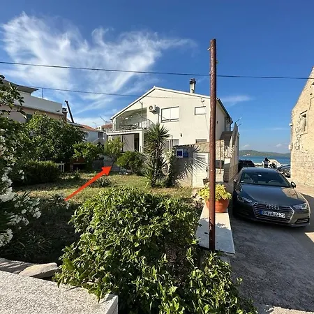 On The Sea Guest house Betina (Sibenik-Knin)