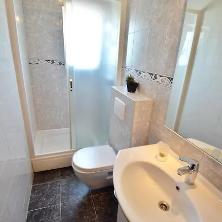 Penzion On The Sea Betina (Sibenik-Knin)