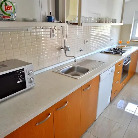 On The Sea Guest house Betina (Sibenik-Knin)