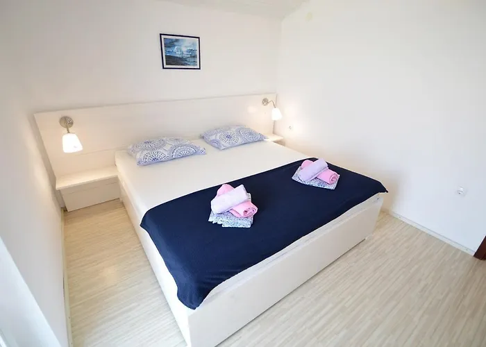 Pensión On The Sea 3*